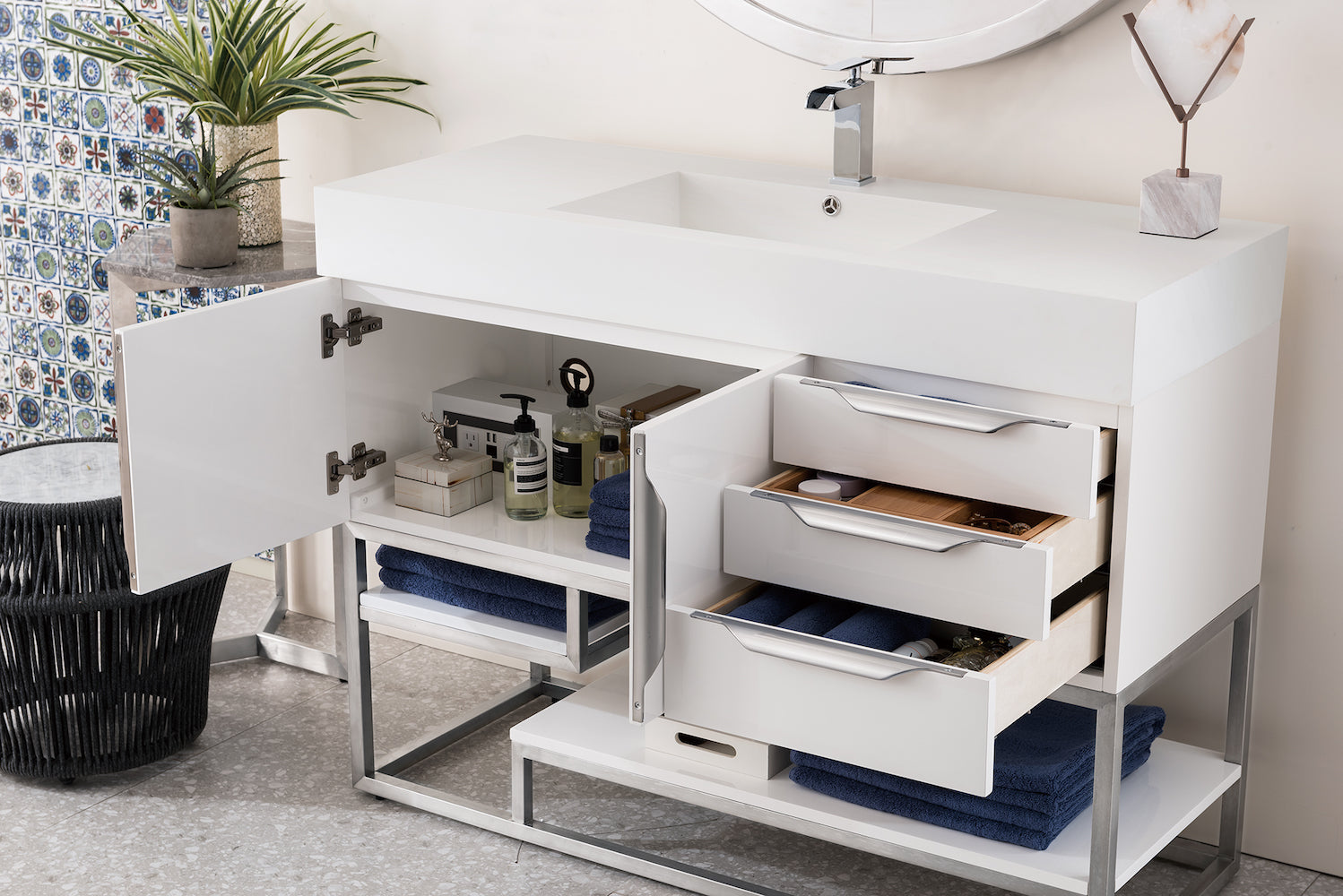 48" Columbia Single Sink Bathroom Vanity, Glossy White w/ Brushed Nickel
