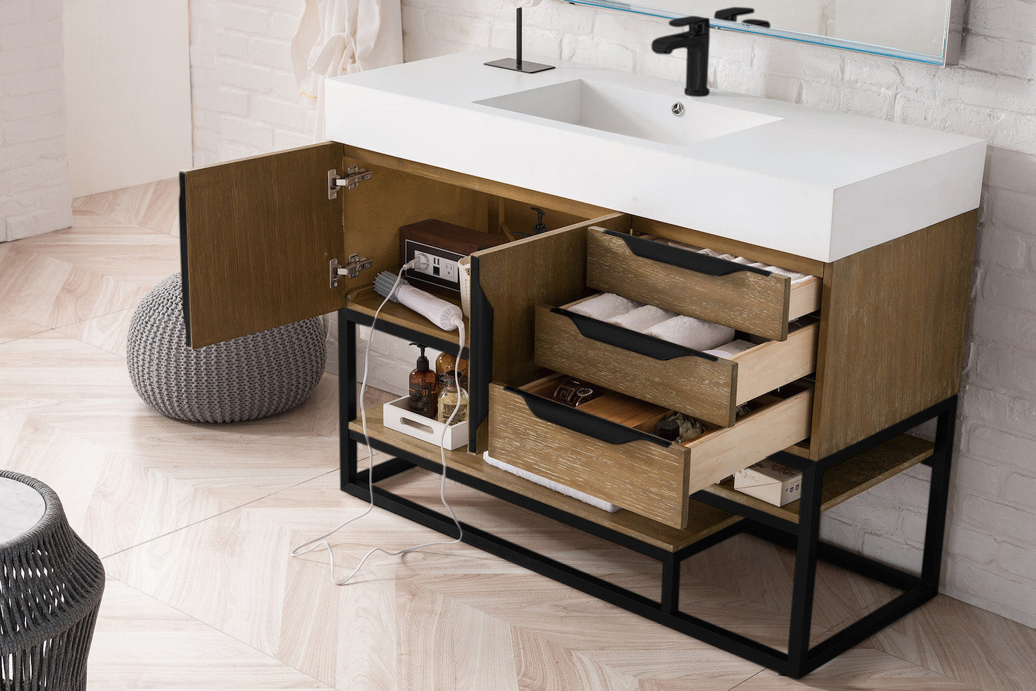 48" Columbia Single Sink Bathroom Vanity, Latte Oak w/ Matte Black