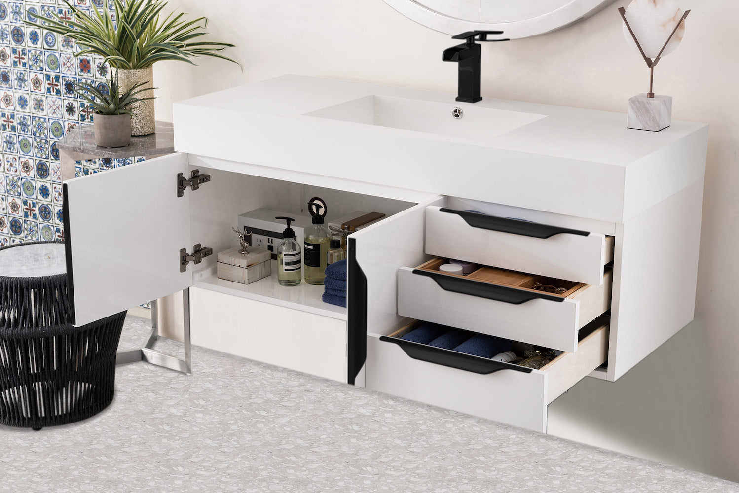 48" Mercer Island Single Sink Bathroom Vanity, Glossy White w/ Matte Black