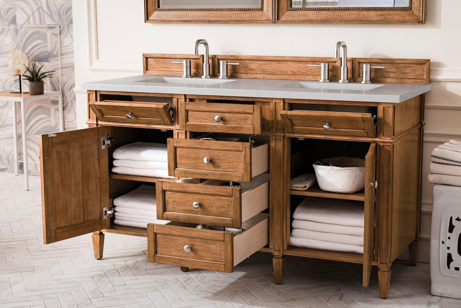 60" Brittany Double Bathroom Vanity, Saddle Brown