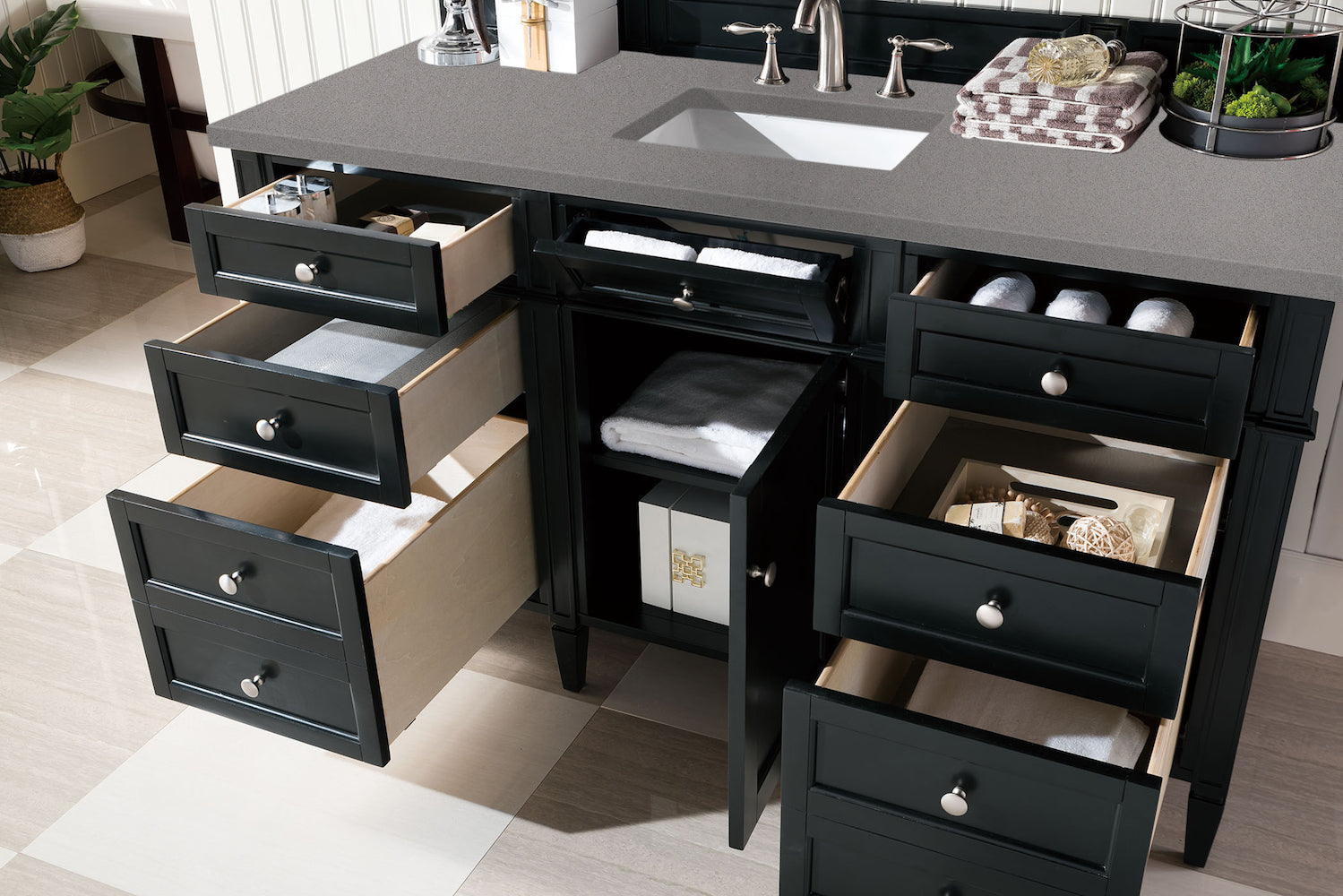 60" Brittany Single Bathroom Vanity, Black Onyx